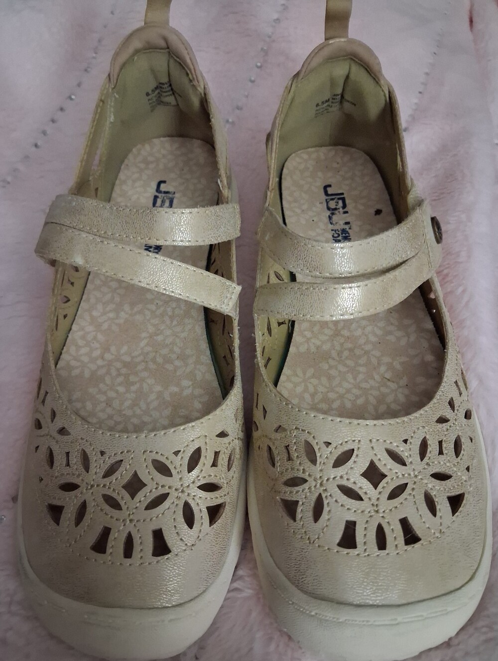 JBU Girls' Metallic Cream Mary Jane Shoes